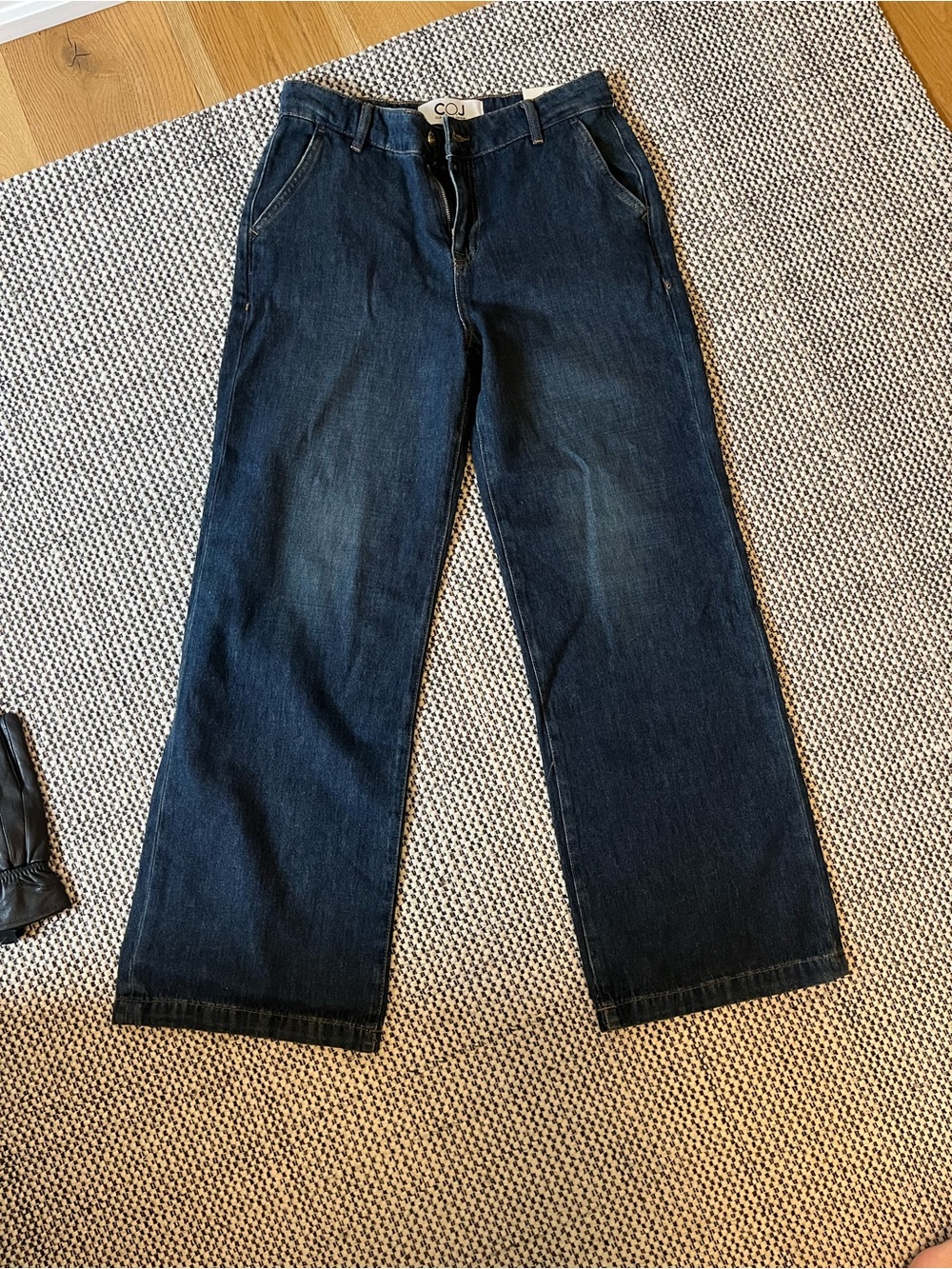 CO Wide-Leg Denim Jeans in Dark Indigo